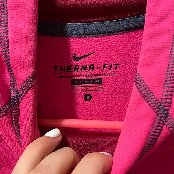 Nike sweatshirt! - Picture 2 of 3